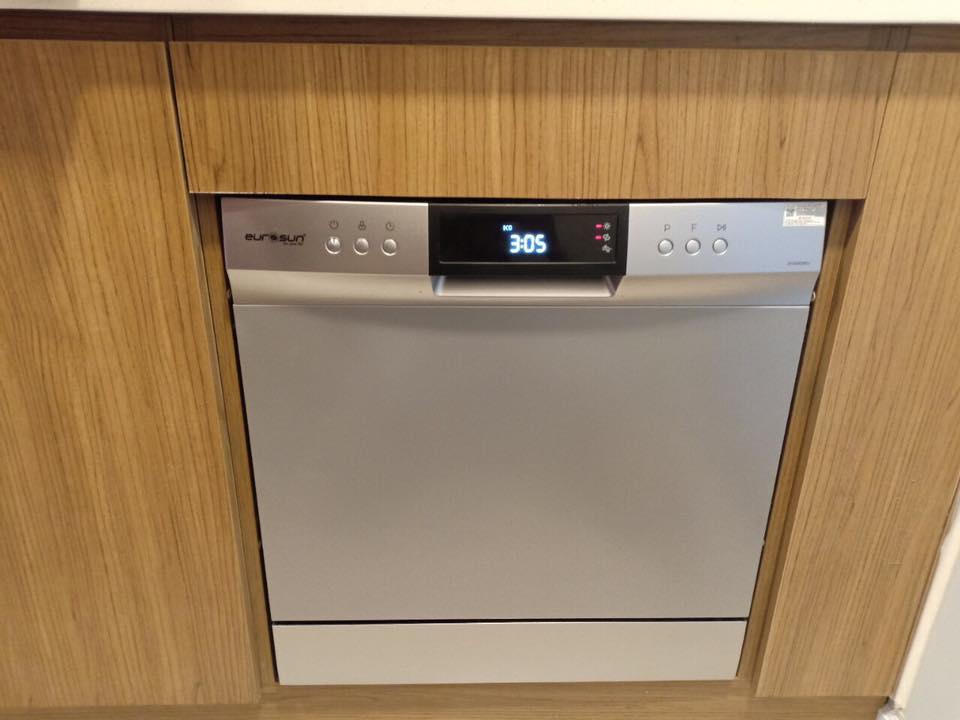 Máy rửa bát Eurosun SKS60E08EU