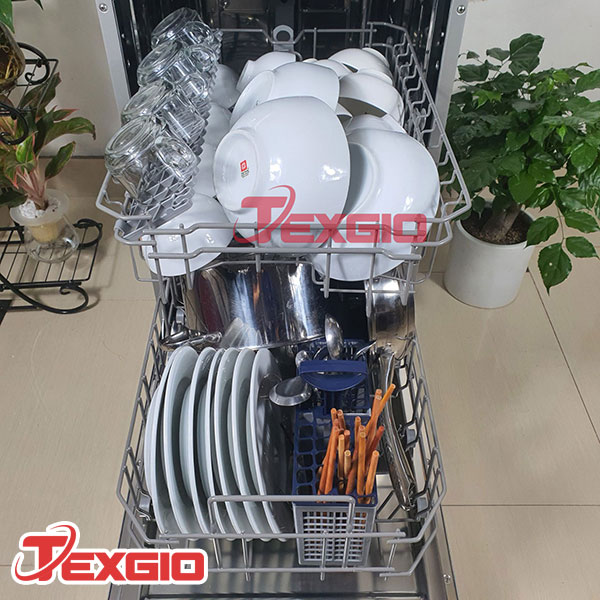 Bước 1: Điều chỉnh chiều cao của giá