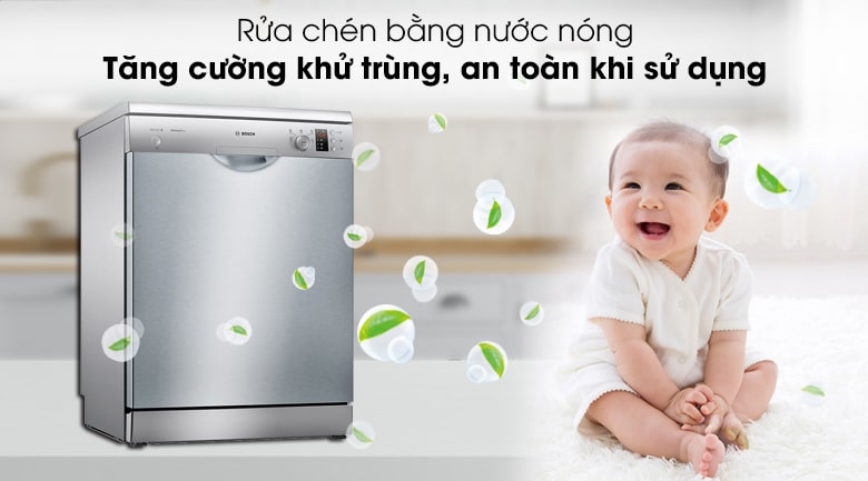 Máy rửa bát độc lập Bosch SMS25DI05E 6 3. Công nghệ rửa nước nóng giúp loại bỏ dầu mỡ, khử khuẩn tối ưu