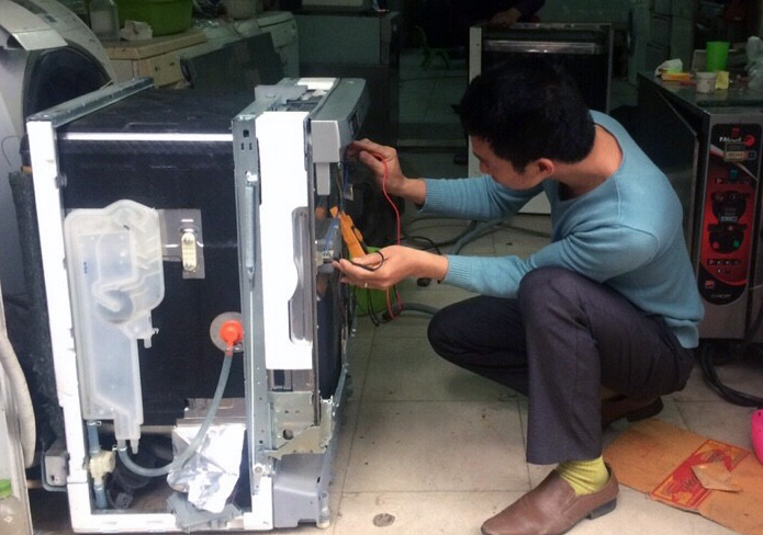 2. Vì sao nên nhờ sự hỗ trợ của trung tâm sửa chữa?