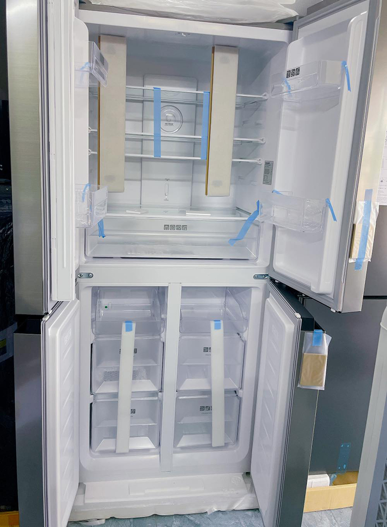 Lan tỏa hơi lạnh đồng đều, làm lạnh thực phẩm hiệu quả với công nghệ làm lạnh đa chiều Hybrid Cooling