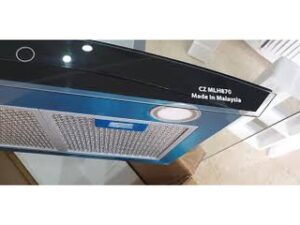 Giảm ₫85,800] Máy hút mùi kính cong Canzy CZ MLH890 - Cảm ứng siêu nhạy,  Máy siêu khỏe, Hút êm, Nhập khẩu Malaysia) - tháng 2/2023 - BeeCost