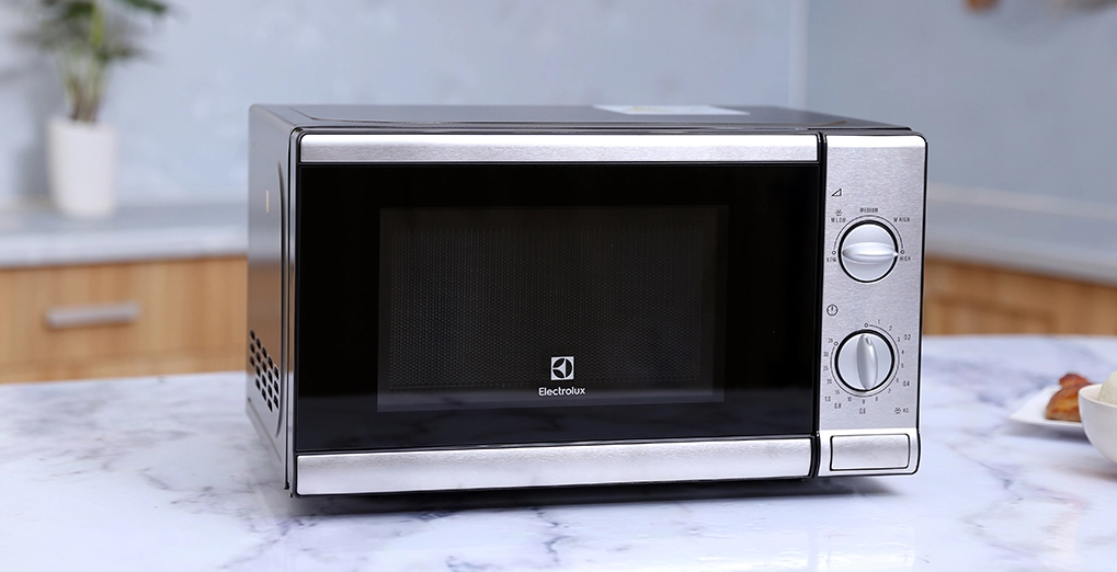 Lo Vi Song Electrolux De Ban