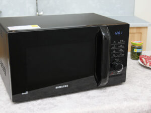 Lò vi sóng Samsung MG23H3125NK 23 lít có nướng