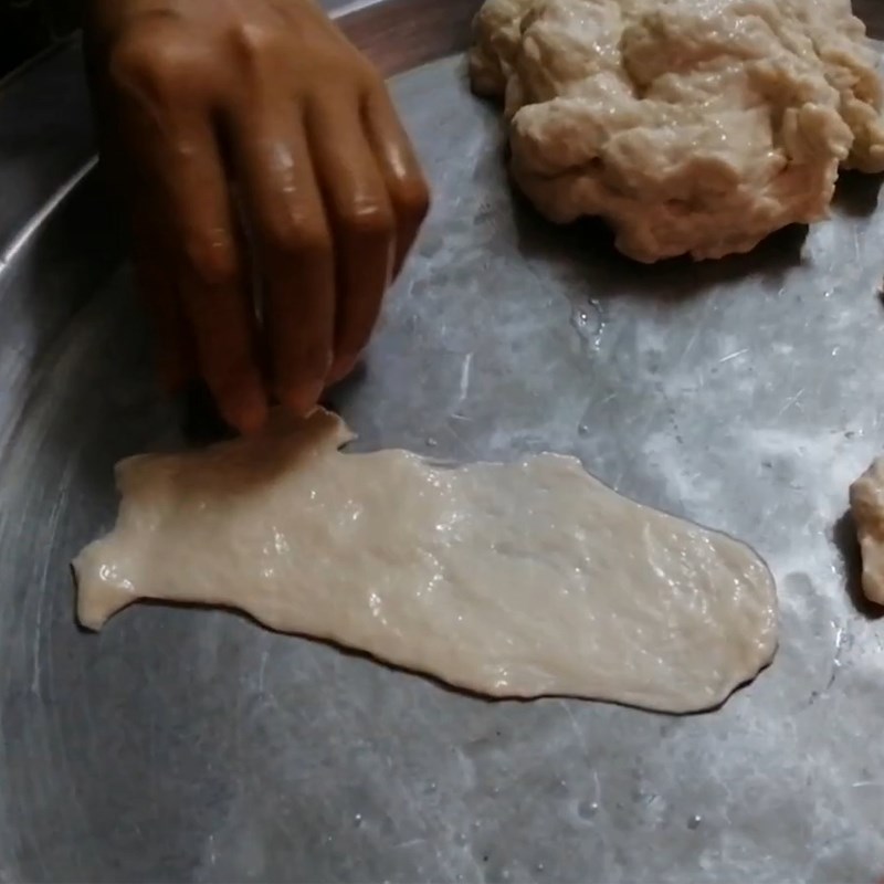 Cách nướng bánh mì bằng lò vi sóng đơn giản tại nhà 5 Tạo hình bánh