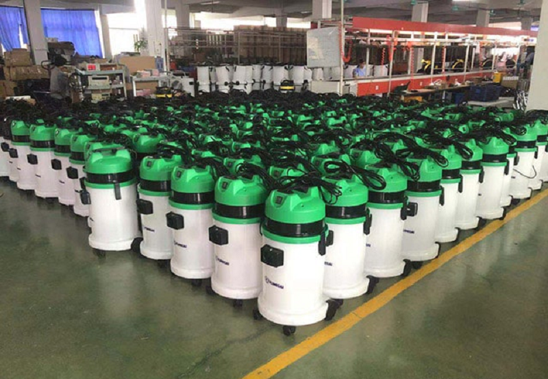 chung toi la dai ly phan phoi may hut bui nuoc cong nghiep 1