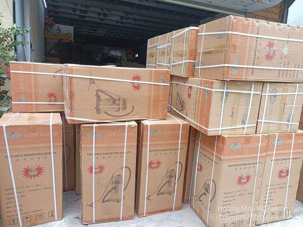 chung toi luon san may hut bui lifeclean trong kho 1