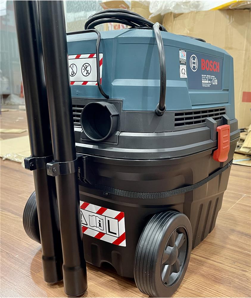 hinh anh ban giao lap dat may hut bui cong nghiep bosch 3