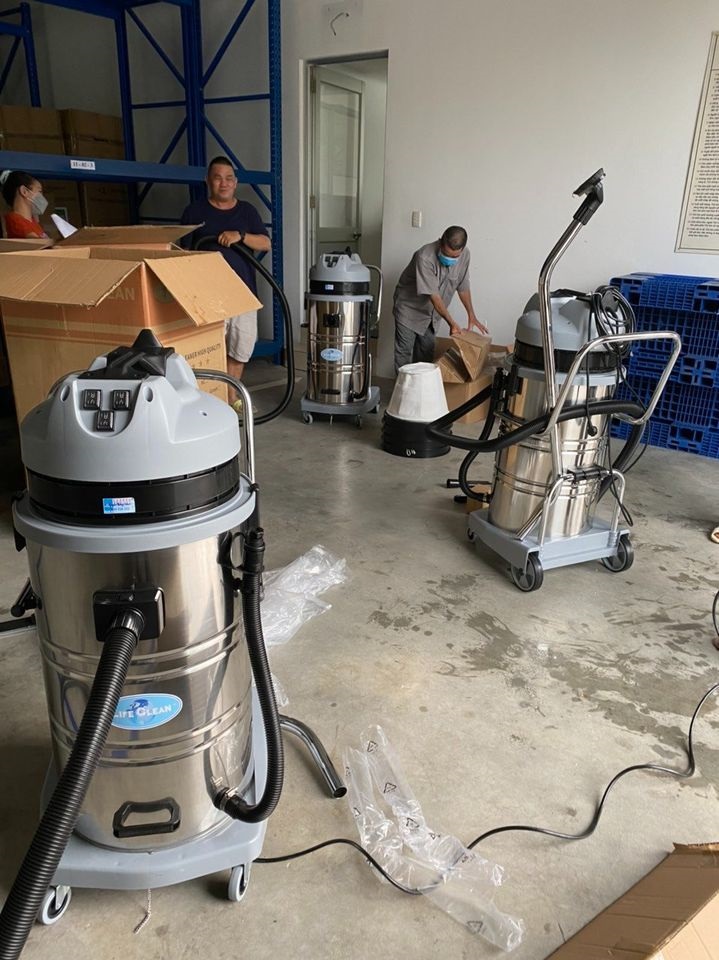 hinh anh ban giao lap dat may hut bui nuoc cong nghiep cho nha xuong 3